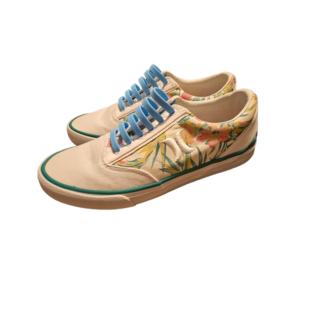 White/cream floral/hawaiian no-lace tennis shoes- Size 8.5 (US) - "Hurley"